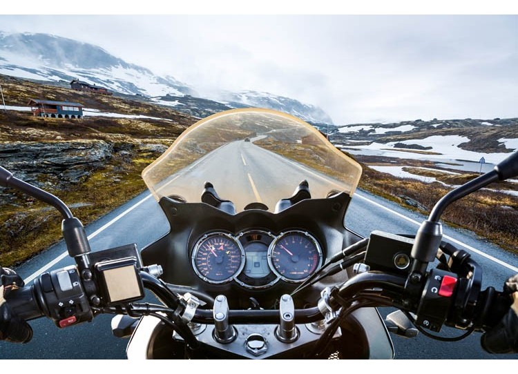 10 accessori da moto per climi molto freddi 10 accessori da moto per climi molto freddi